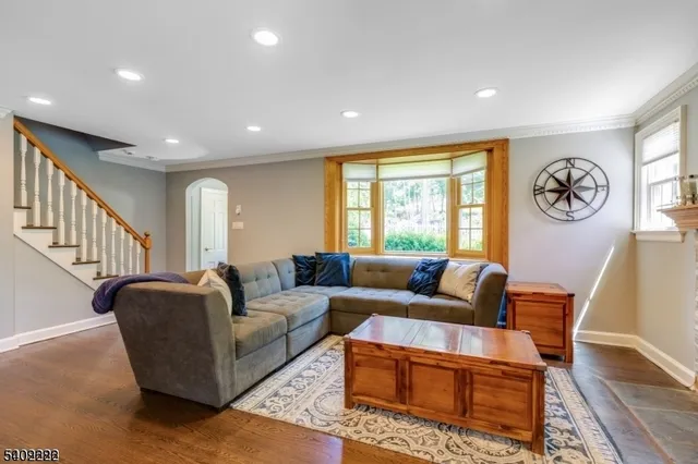 $4,500 | 328 East Cedar Street, Livingston, NJ 07039