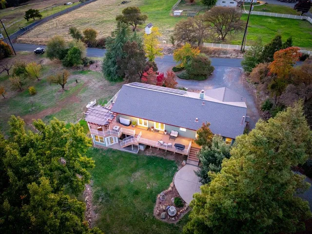 $927,000 | 4960 Creekhaven Road, Auburn, CA 95602