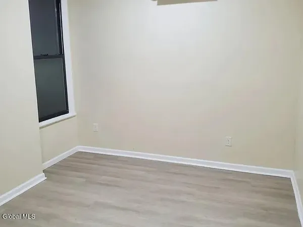 $1,700 | 170 Washington Avenue, Unit 3F, Albany, NY 12210