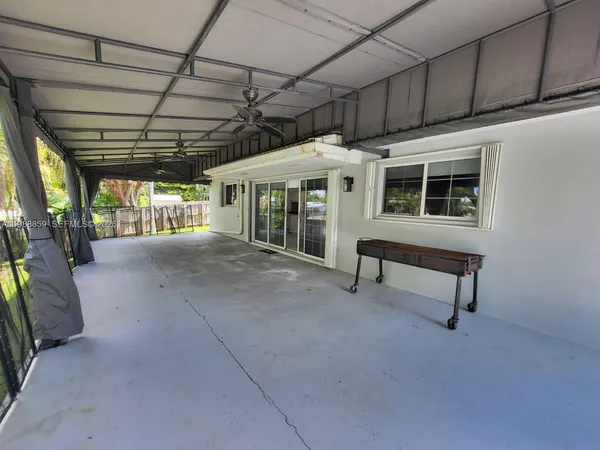 $3,400 | 9749 Southwest 213th Terrace, Unit 9749, Cutler Bay, FL 33189