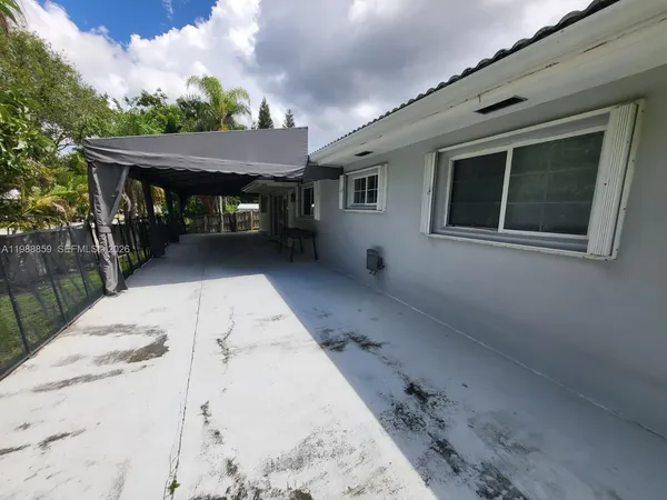 $3,400 | 9749 Southwest 213th Terrace, Unit 9749, Cutler Bay, FL 33189