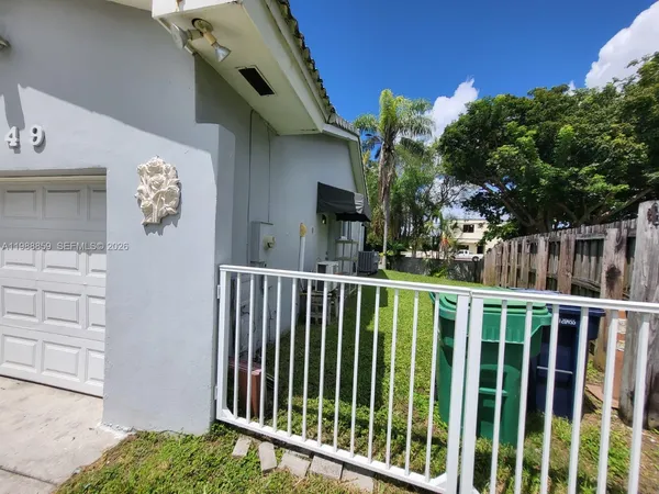 $3,400 | 9749 Southwest 213th Terrace, Unit 9749, Cutler Bay, FL 33189
