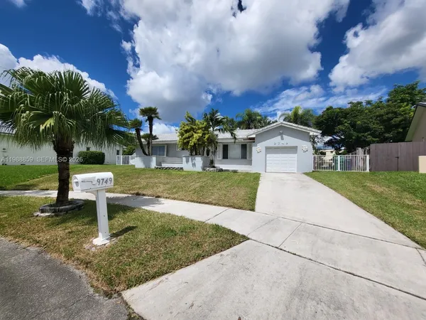 $3,400 | 9749 Southwest 213th Terrace, Unit 9749, Cutler Bay, FL 33189