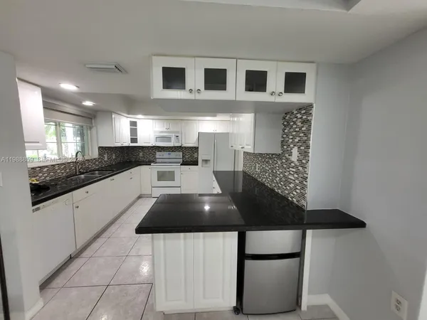 $3,400 | 9749 Southwest 213th Terrace, Unit 9749, Cutler Bay, FL 33189