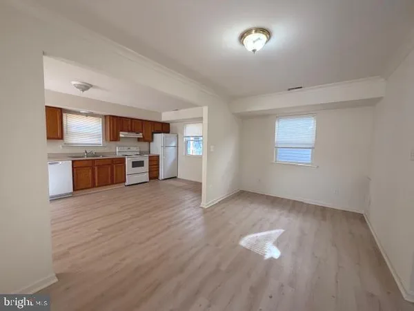 $2,195 | 8732 D Street, Chesapeake Beach, MD 20732