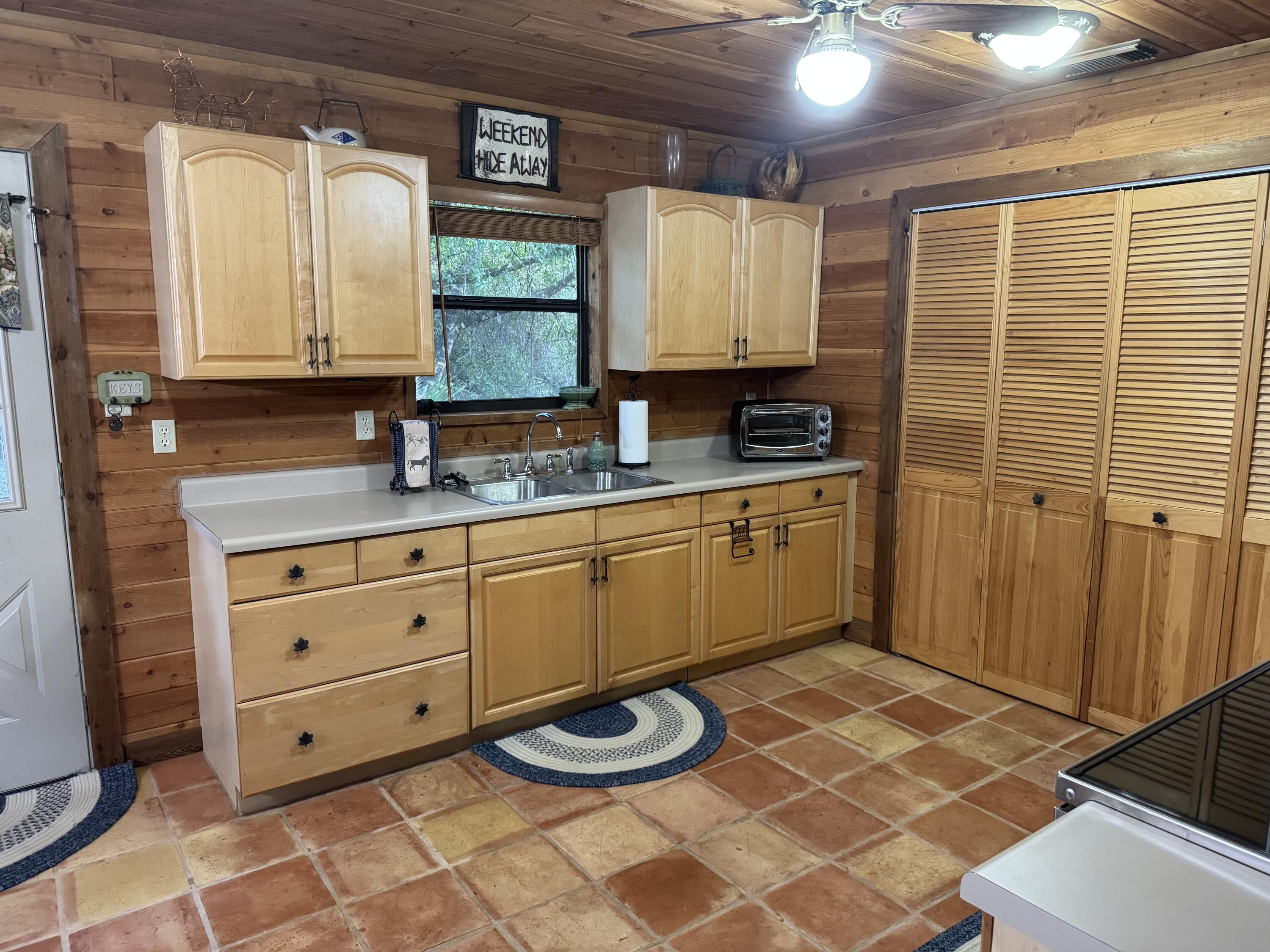 32801 Highway 441 Okeechobee, FL 34972 - Photo 11 of 20 IMG_2699