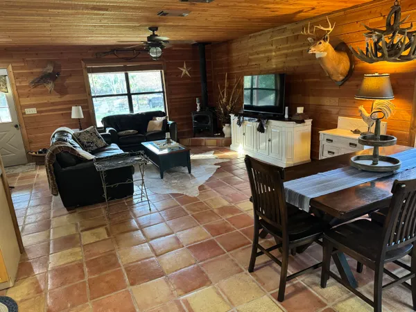 $2,950 | 32801 Highway 441, Okeechobee, FL 34972