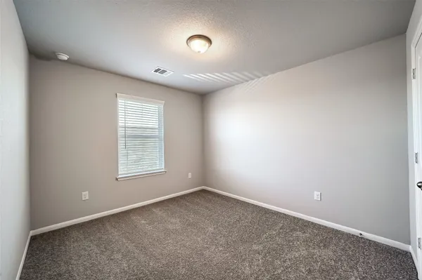 $2,600 | 157 Gamble Drive, Buda, TX 78610