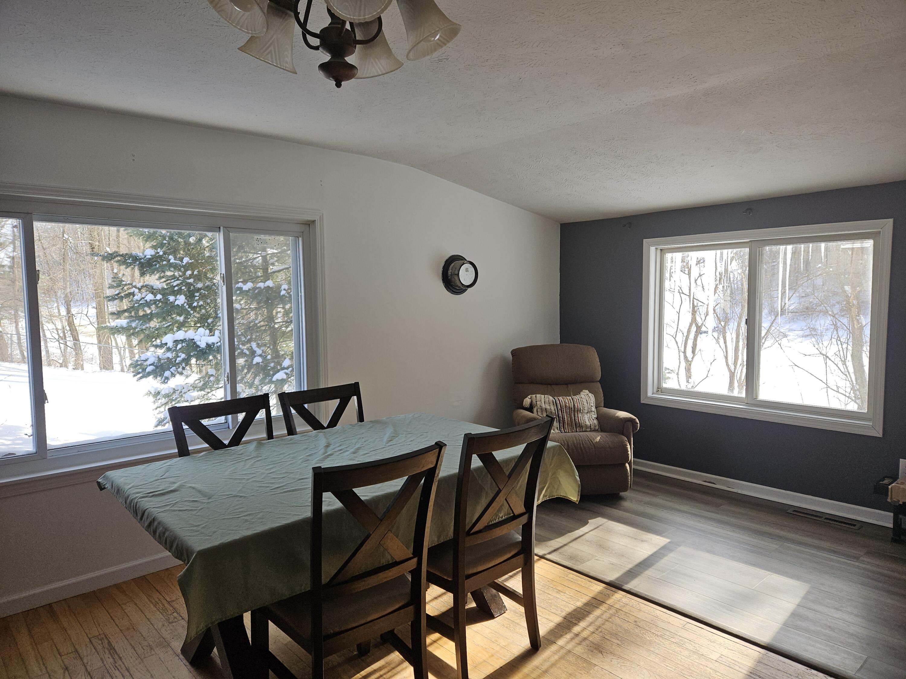 1535 Yeckley Road Hastings, MI 49058 - Photo 8 of 24 Dining room