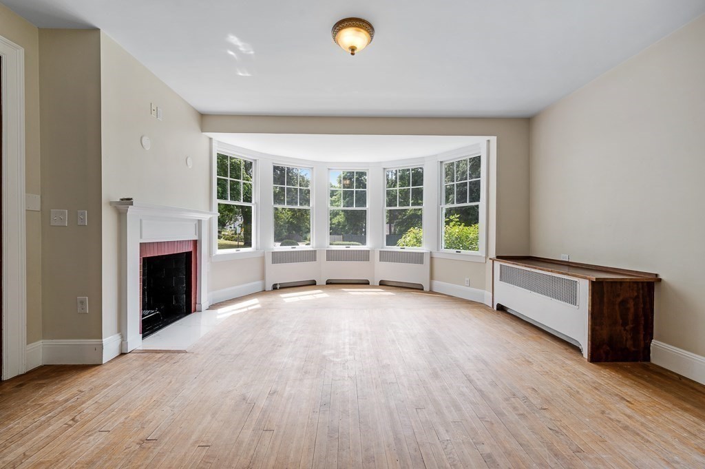 20 Otsego Road Worcester, MA 01609 - Photo 14 of 39 Gallery Image 14