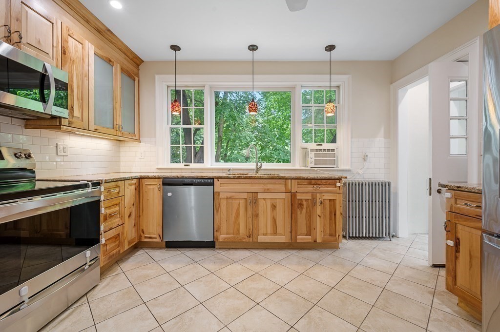 20 Otsego Road Worcester, MA 01609 - Photo 19 of 39 Gallery Image 19