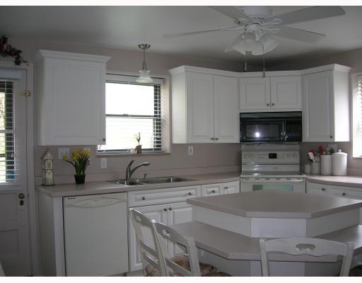 2511 1/2 Haymaker Road Monroeville, PA 15146 - Photo 3 of 18 Kitchen.