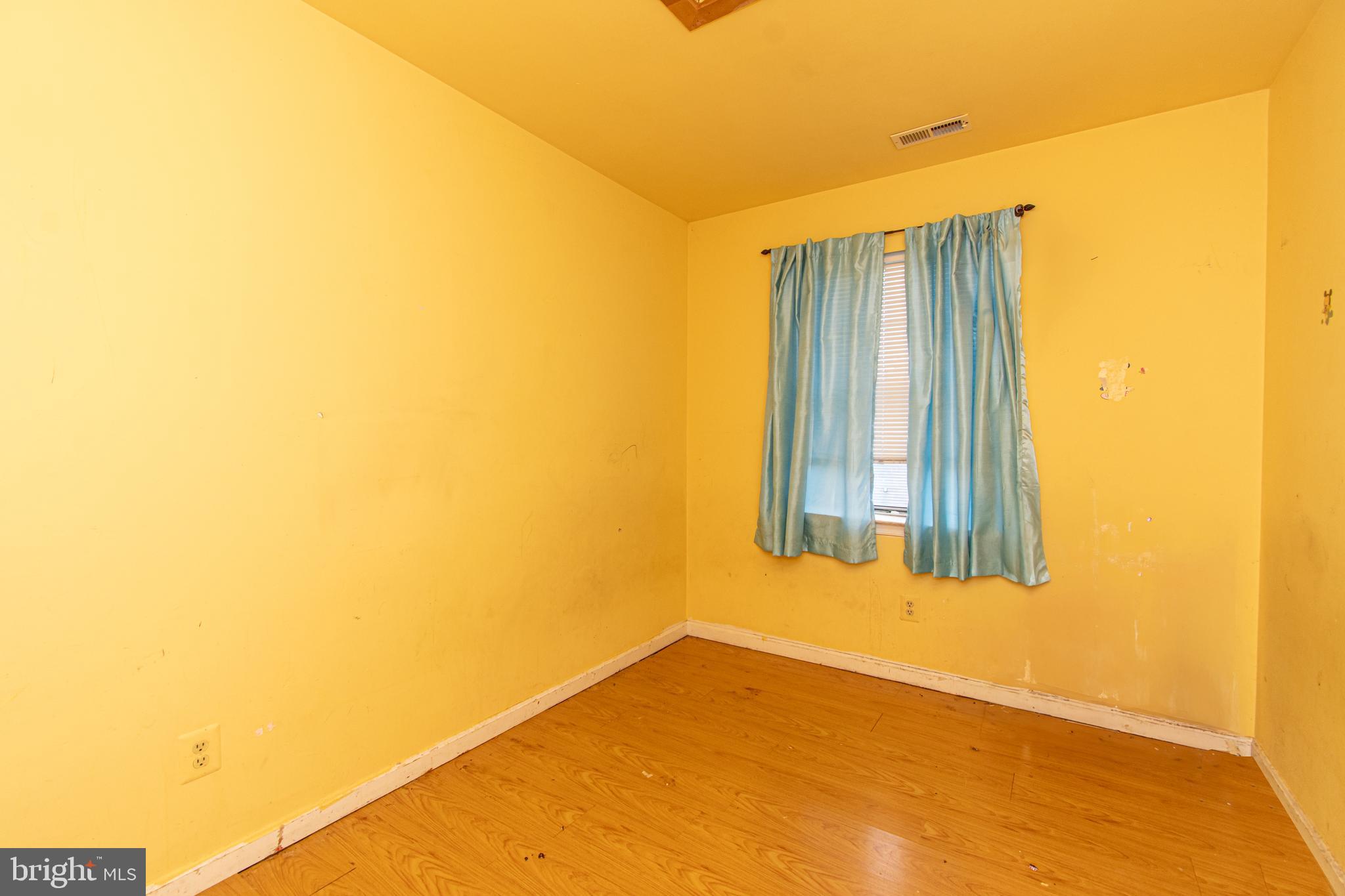 4112 West Cold Spring Lane Baltimore, MD 21215 - Photo 17 of 31 Bedroom 2