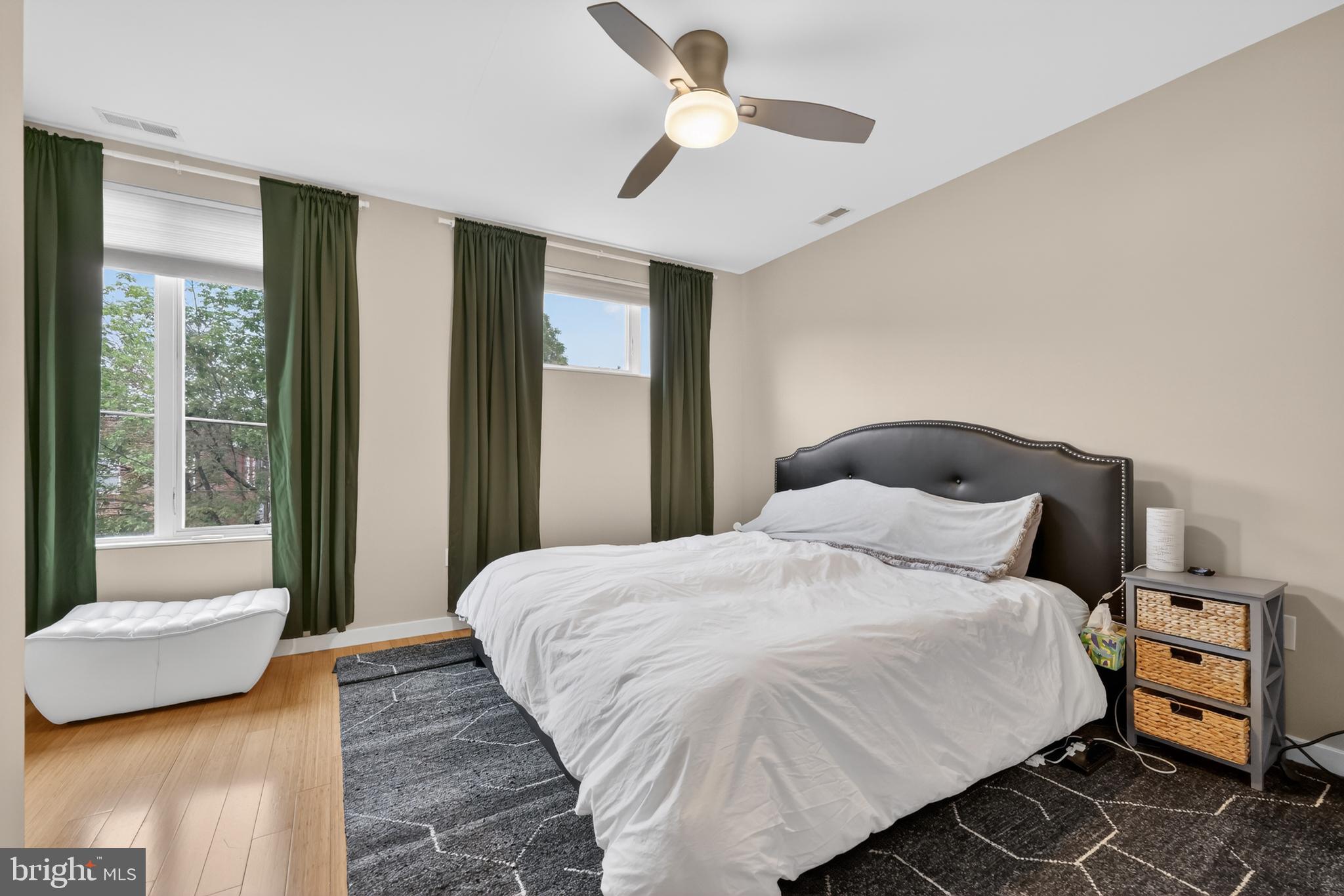 1724 Tulip Street Philadelphia, PA 19125 - Photo 26 of 53 2nd floor front bedroom