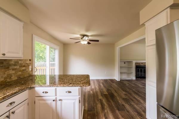 528 Hidden Ridge Drive Troy, MI 48083 - Photo 12 of 30