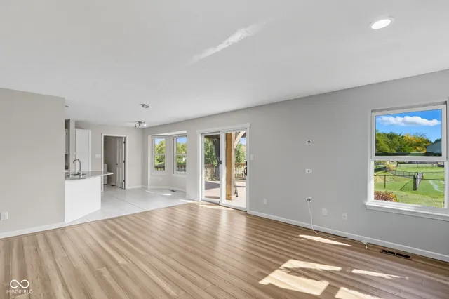 $415,000 | 7975 Meadow Bend Circle, Indianapolis, IN 46259