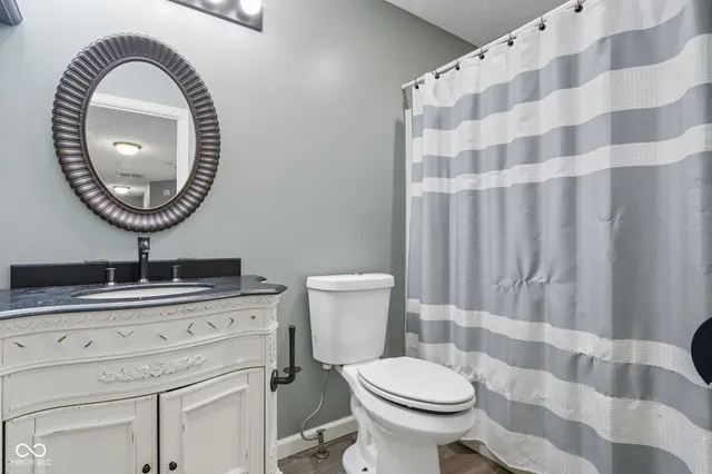 $415,000 | 7975 Meadow Bend Circle, Indianapolis, IN 46259