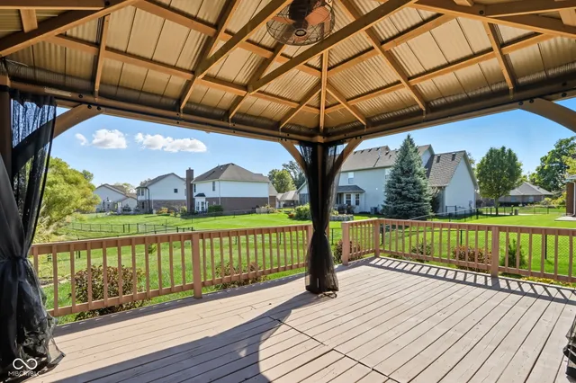 $415,000 | 7975 Meadow Bend Circle, Indianapolis, IN 46259