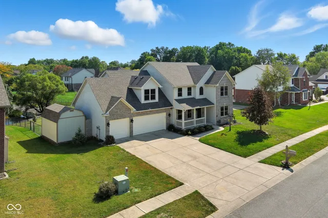 $415,000 | 7975 Meadow Bend Circle, Indianapolis, IN 46259