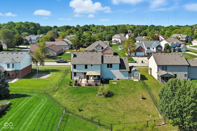 $415,000 | 7975 Meadow Bend Circle, Indianapolis, IN 46259