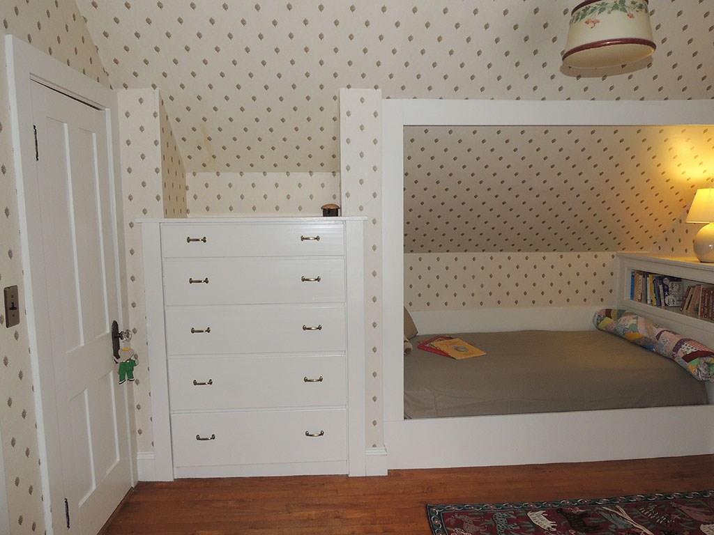 1356 State Street Bangor, ME 04401 - Photo 29 of 35 How charming is this? Convenient...