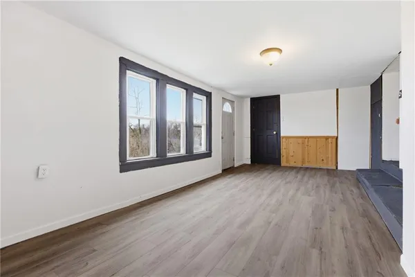 $119,900 | 95 East Main Street, West Middletown, PA 15379