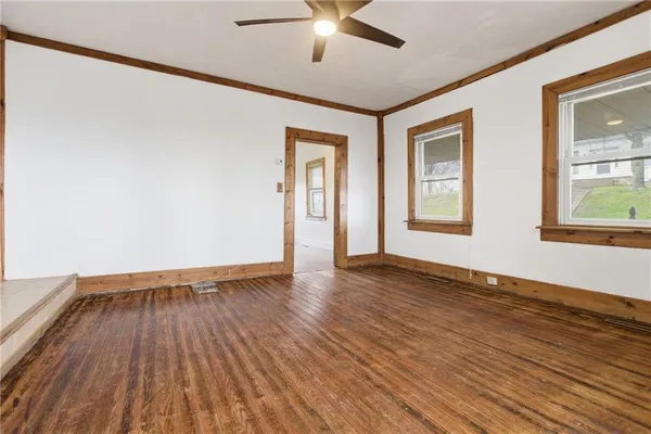 $119,900 | 95 East Main Street, West Middletown, PA 15379