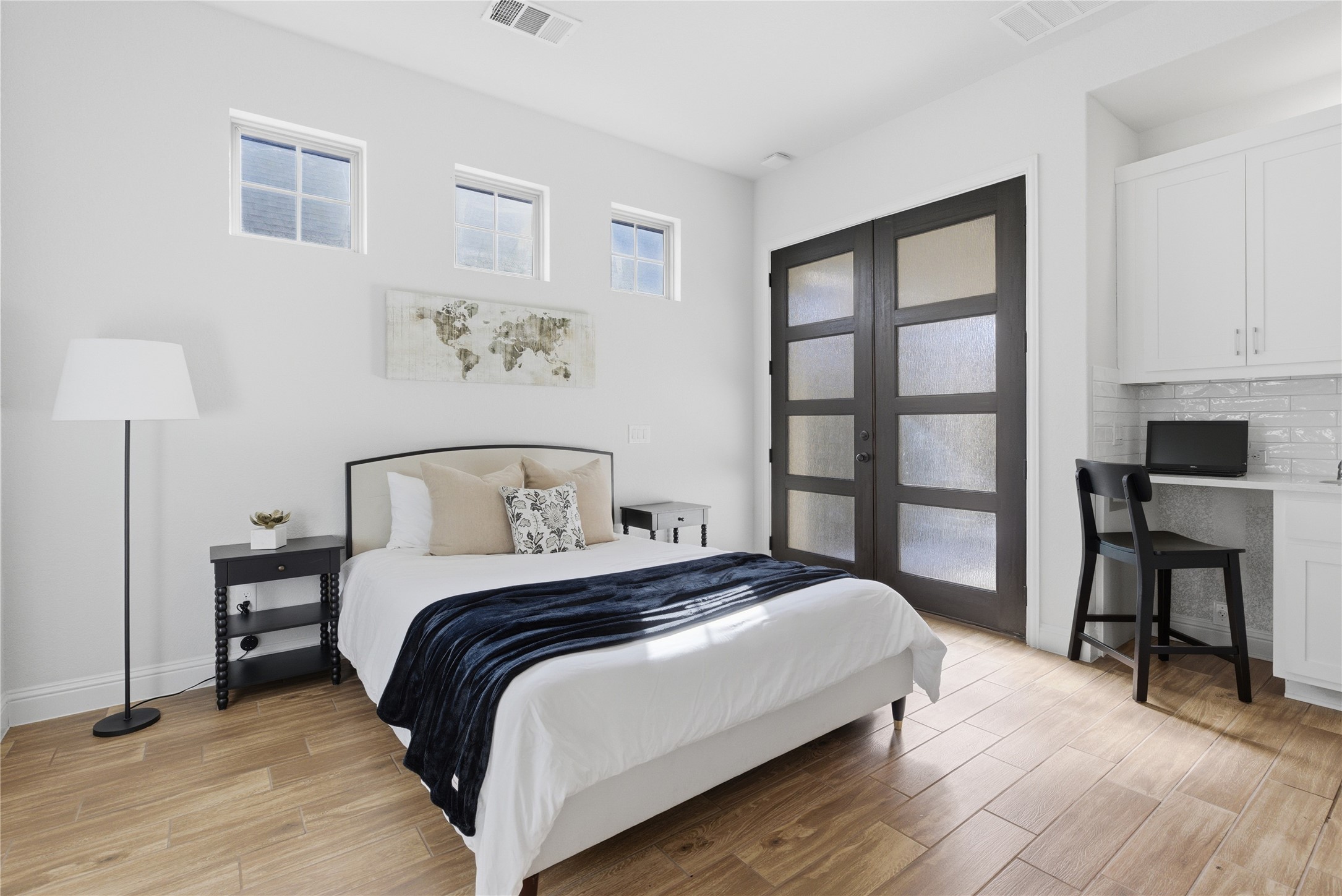 225 Diamondback Drive Georgetown, TX 78628 - Photo 32 of 39 Primary Bedroom in the casita with kitchenette