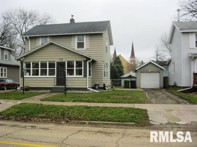 2815 Pershing Boulevard Clinton, IA 52732 - Photo 1 of 16 Gallery Image 1