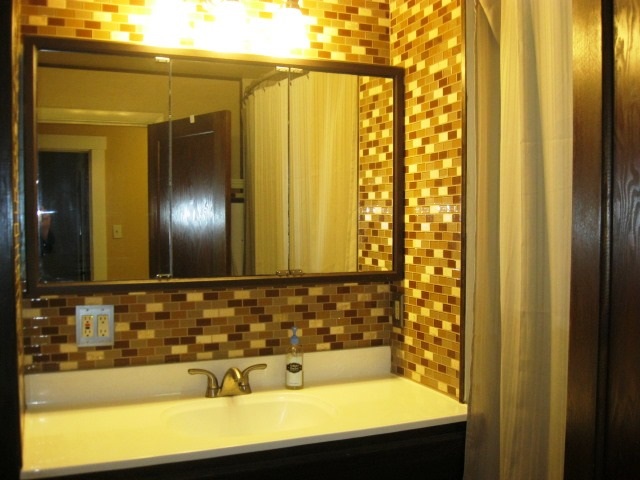 2815 Pershing Boulevard Clinton, IA 52732 - Photo 14 of 16 Gallery Image 14