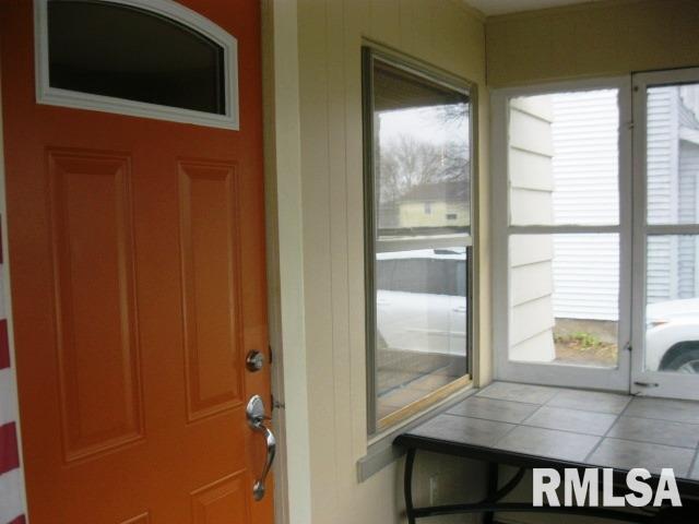 2815 Pershing Boulevard Clinton, IA 52732 - Photo 16 of 16 Gallery Image 16