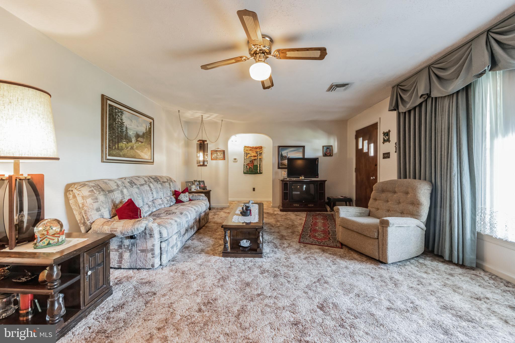 1431 Stephen Road Jenkintown, PA 19046 - Photo 9 of 30 Gallery Image 9