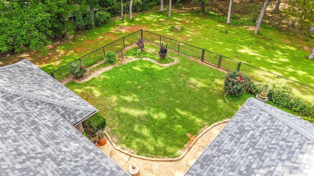 1749 Highway 84 Palestine, TX 75801 - Photo 16 of 40