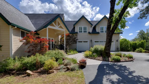 $1,199,900 | 1880 Buck Ridge Court, Colfax, CA 95713