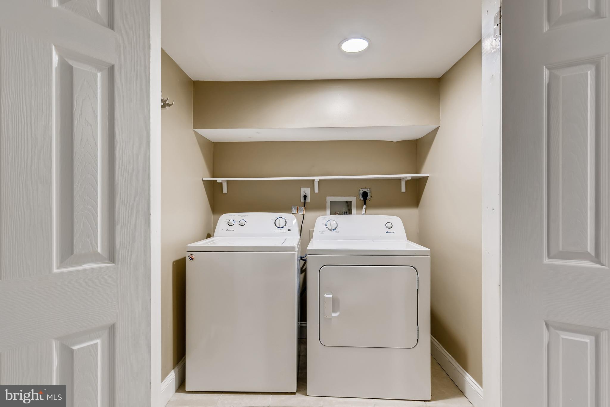 4326 Falls Road Baltimore, MD 21211 - Photo 24 of 31 Laundry area