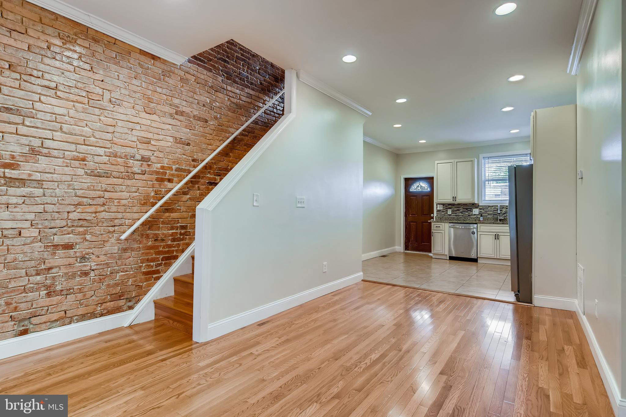 4326 Falls Road Baltimore, MD 21211 - Photo 6 of 31 Dining area into kitchen