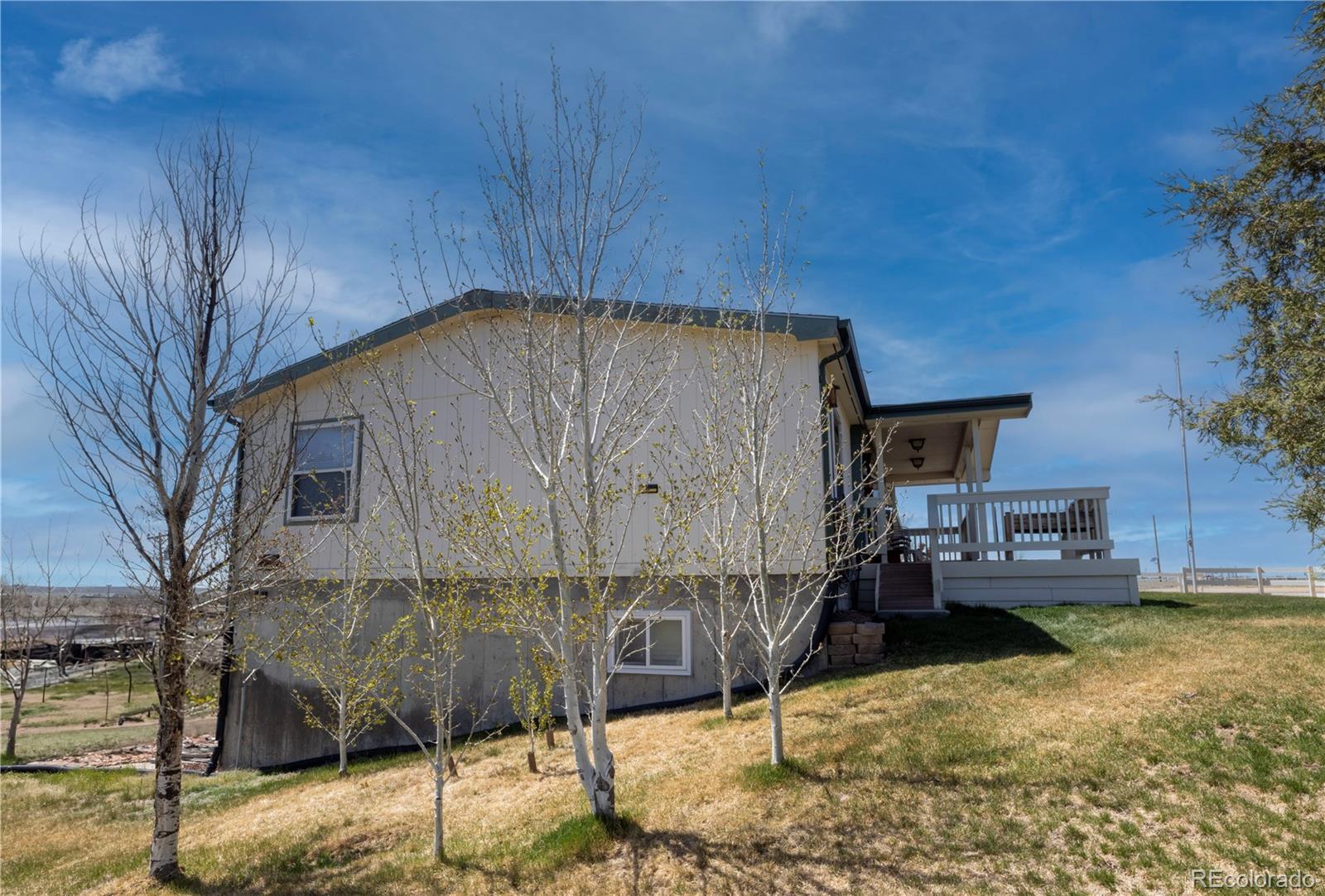 112 8th Street Hugo, CO 80821 - Photo 4 of 33