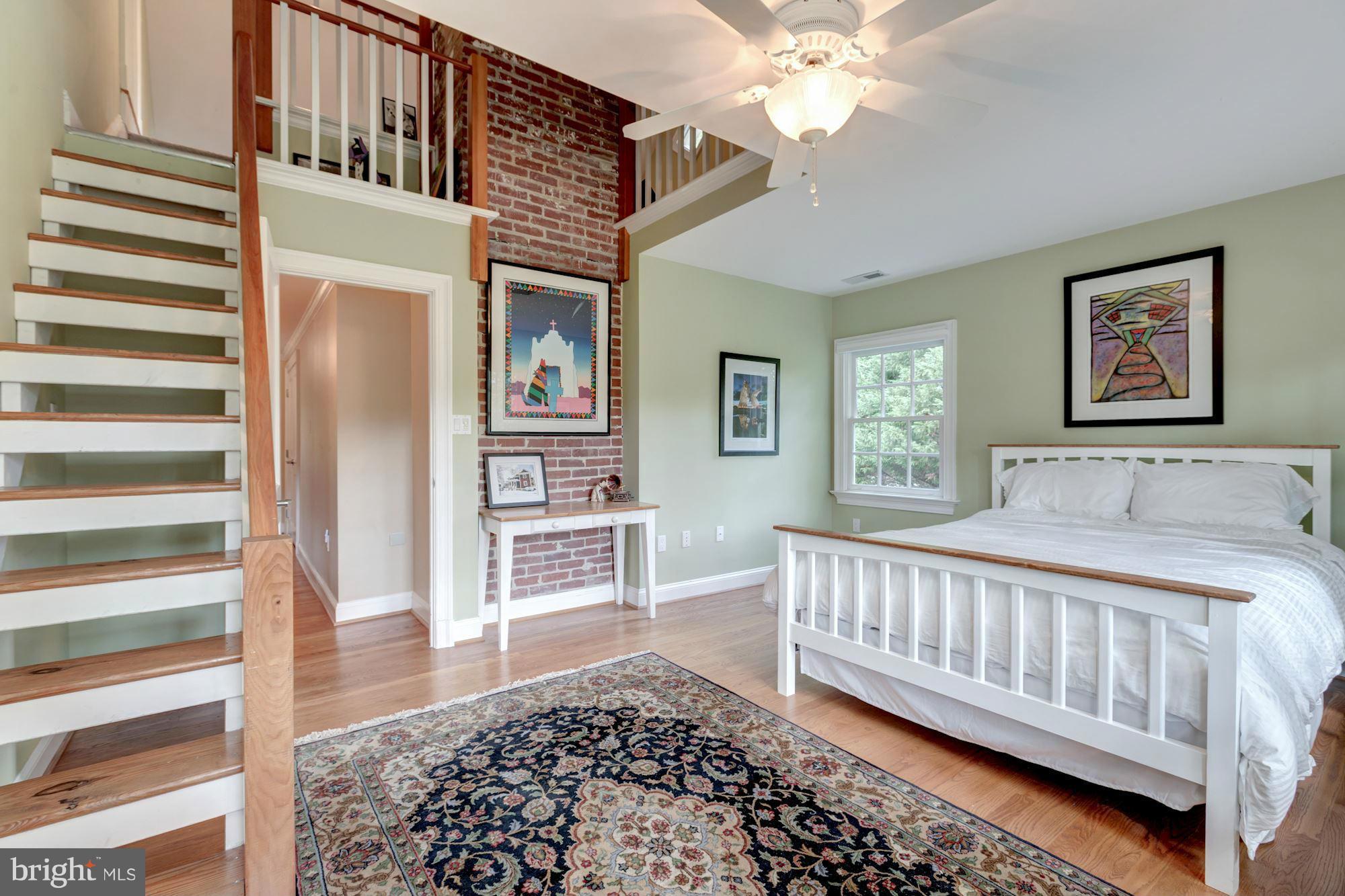 1654 Birch Road McLean, VA 22101 - Photo 19 of 30 Bedroom 2 with Secret Loft
