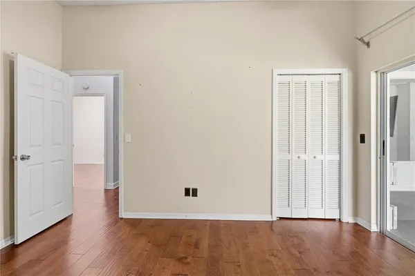 $2,950 | 3632 Cold Creek Drive, Valrico, FL 33596