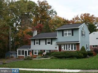 47 Russell Road Willow Grove, PA 19090 - Photo 1 of 6 Gallery Image 1