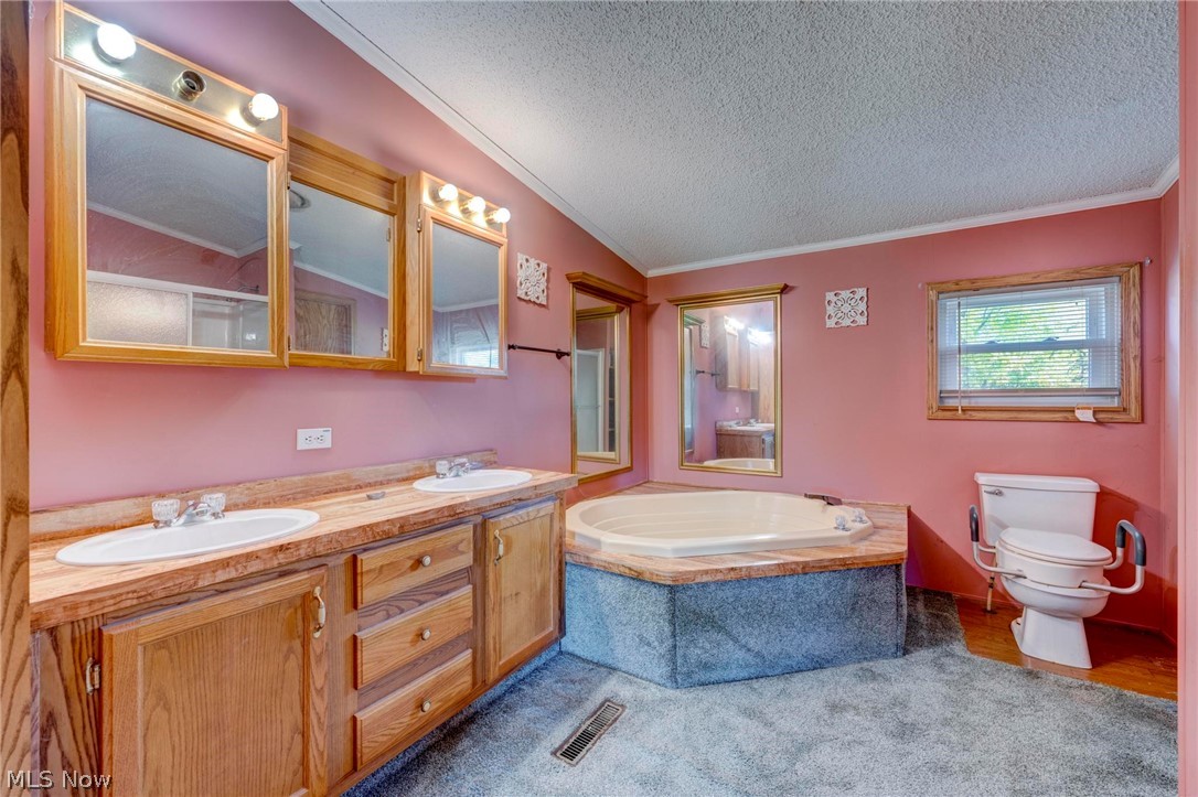 9179 Zimmerman Road Homerville, OH 44235 - Photo 13 of 35 Gallery Image 13
