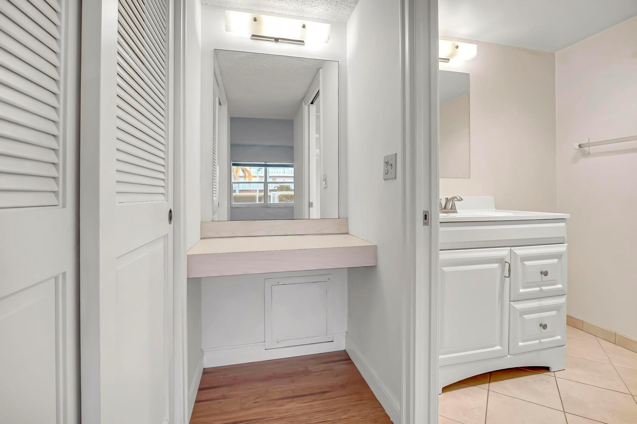 9872 Marina Boulevard, Unit 1417 Boca Raton, FL 33428 - Photo 7 of 24 Photo 7