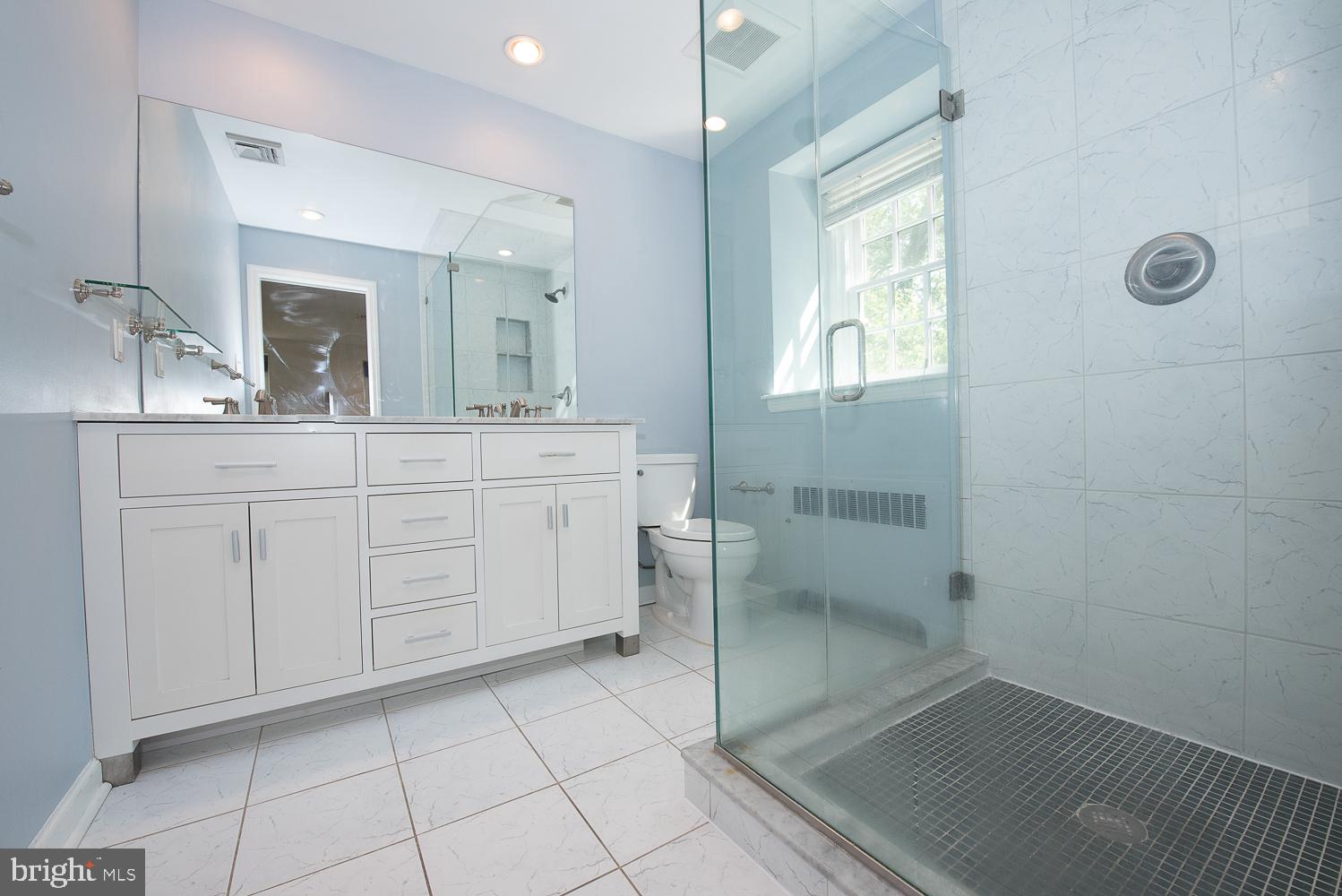 7015 Greenhill Road Philadelphia, PA 19151 - Photo 14 of 27 Gallery Image 14