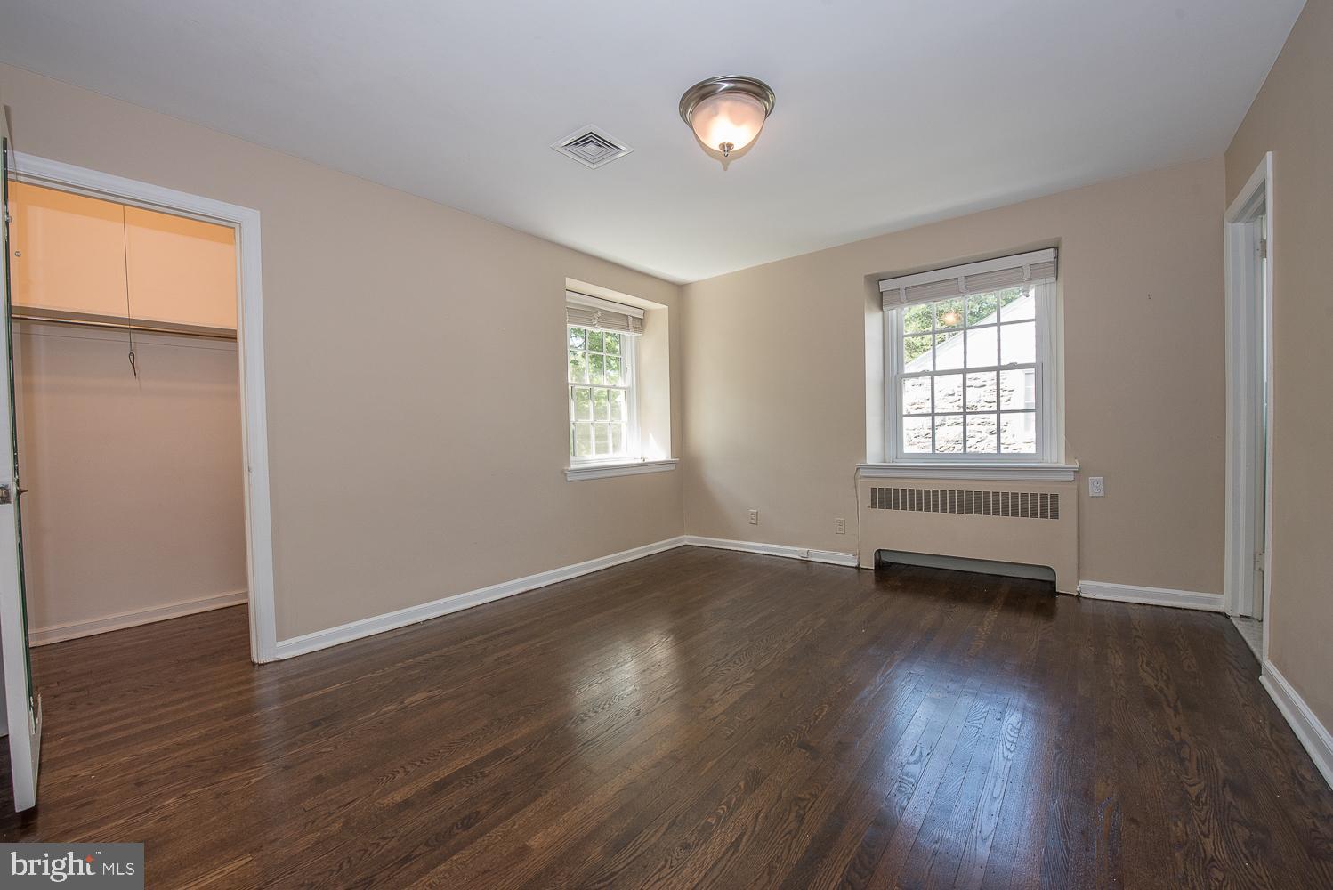 7015 Greenhill Road Philadelphia, PA 19151 - Photo 19 of 27 Gallery Image 19