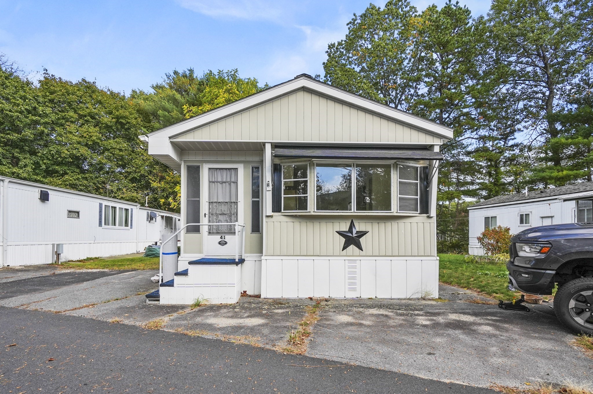 83 Clark Road, Unit 41 Shirley, MA 01464 - Photo 2 of 26 Gallery Image 2
