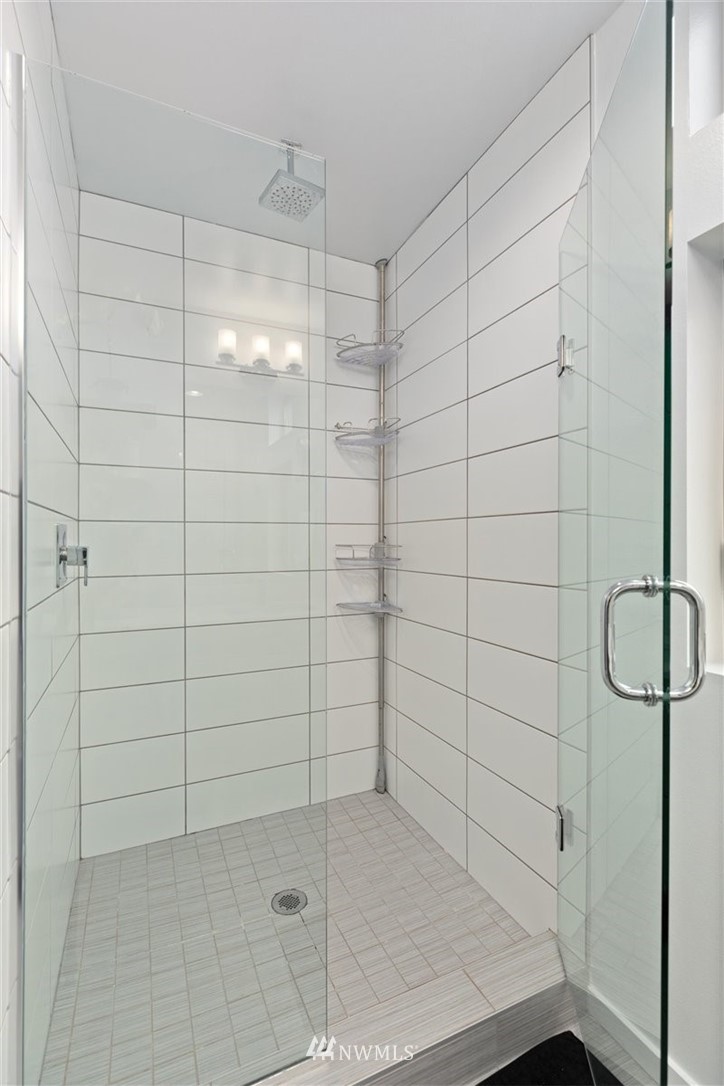 4848 Delridge Way Southwest, Unit B Seattle, WA 98106 - Photo 11 of 25 Gallery Image 11