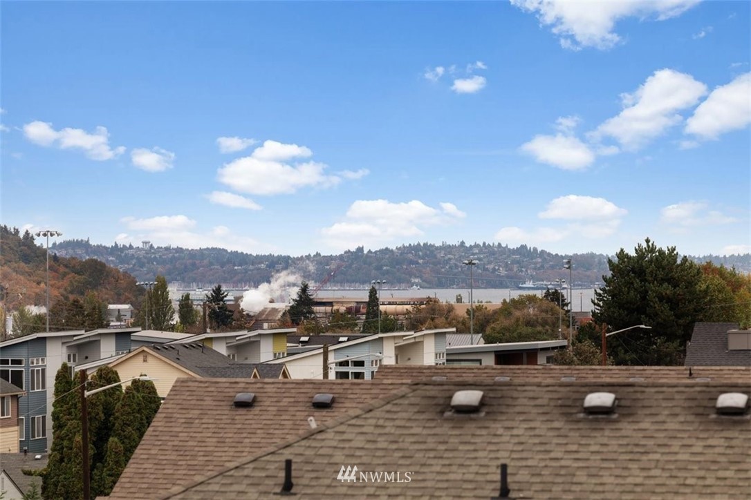 4848 Delridge Way Southwest, Unit B Seattle, WA 98106 - Photo 18 of 25 Gallery Image 18