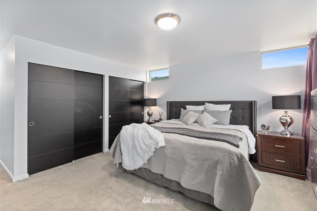4848 Delridge Way Southwest, Unit B Seattle, WA 98106 - Photo 9 of 25 Gallery Image 9