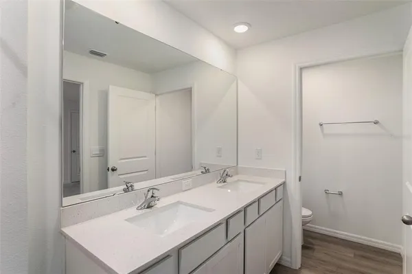 $2,295 | 458 Warm Heron Place, Ruskin, FL 33570