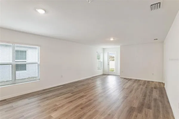 $2,295 | 458 Warm Heron Place, Ruskin, FL 33570